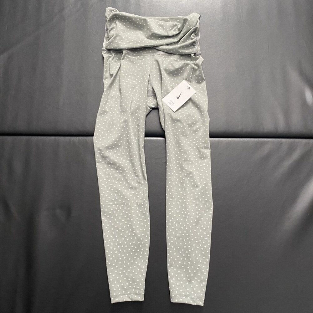 NWT Nike Polka Dot 7/8 Yoga Leggings Women's Size Small